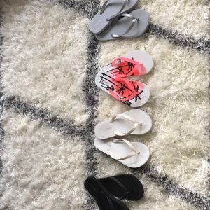 Summer flip flops slightly used